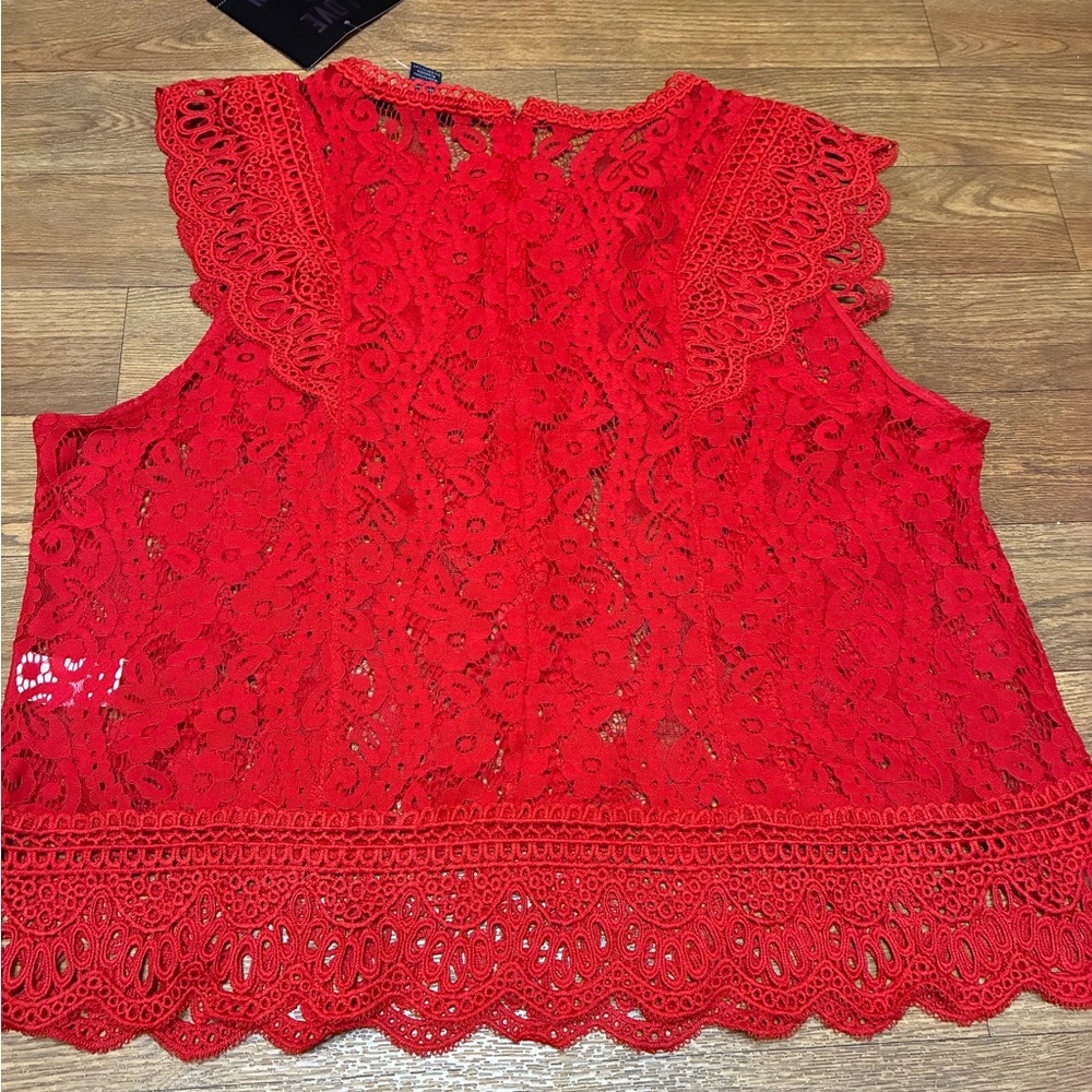 Women’s Love X Design Red Sleeveless Lace Woven Blouse Size Large NWT - Picture 2 of 8